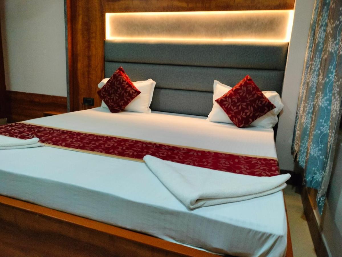 Hotel City Park Guwahati Dış mekan fotoğraf