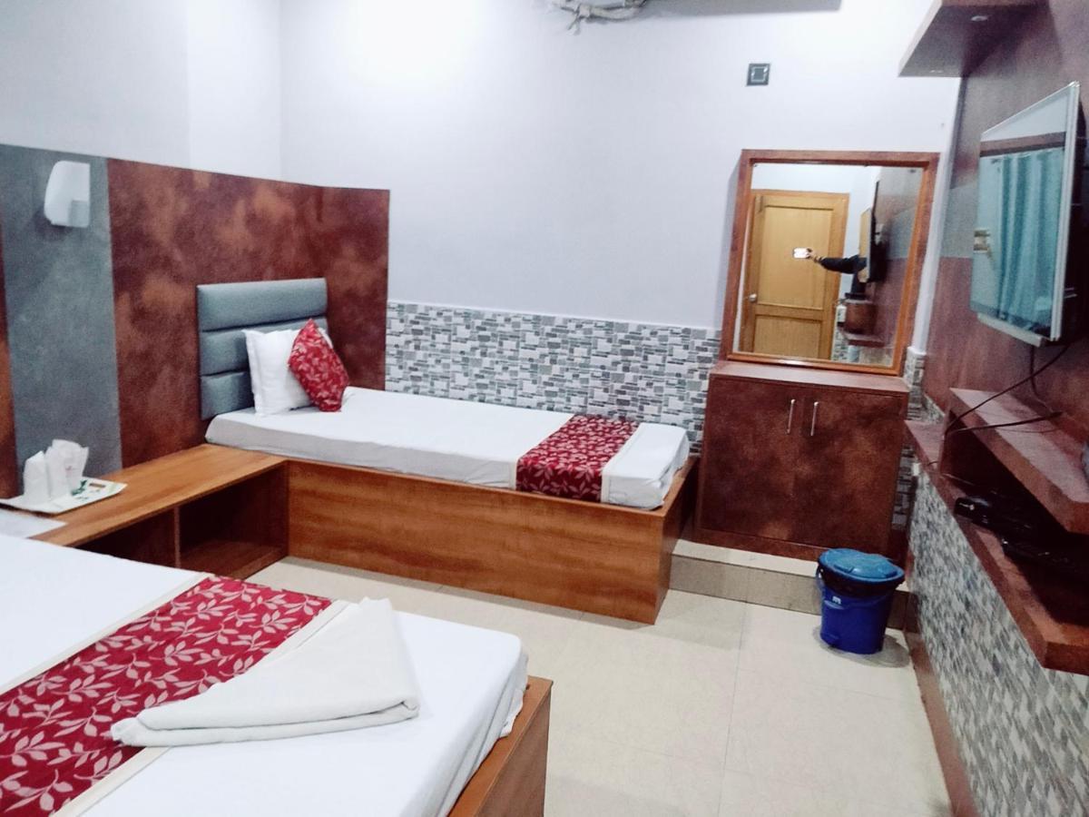 Hotel City Park Guwahati Dış mekan fotoğraf
