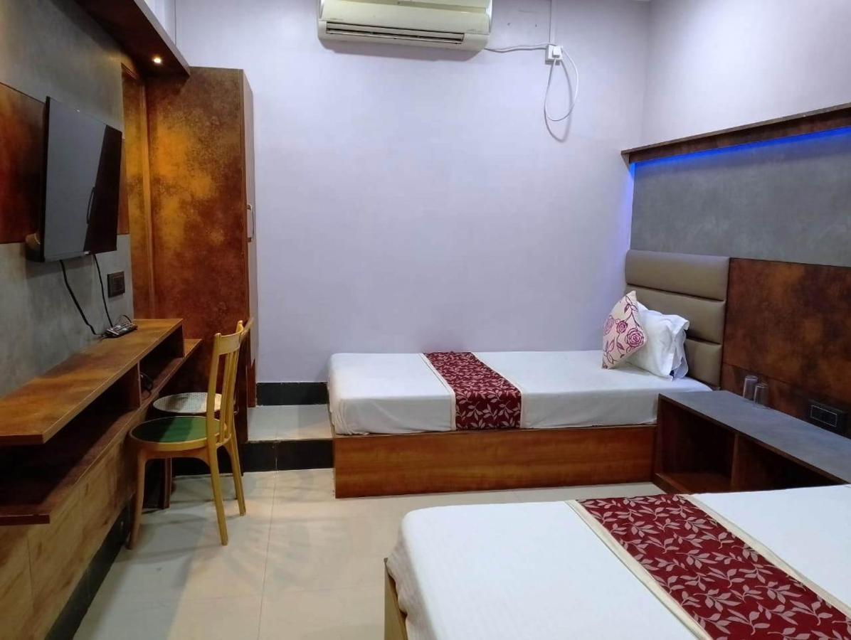 Hotel City Park Guwahati Dış mekan fotoğraf